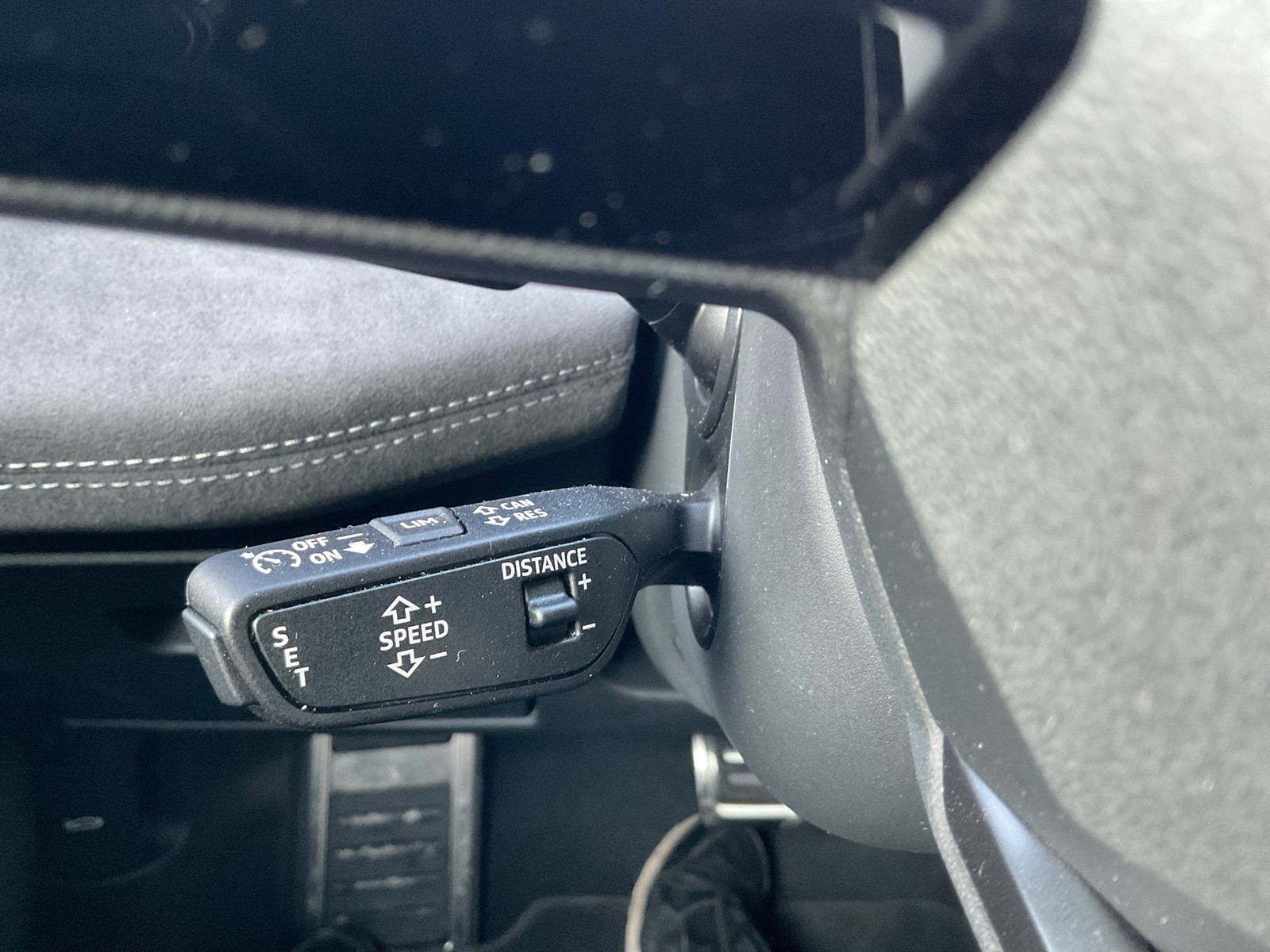 Audi A6 e-tron Avant quattro S LINE PANO AHK B&O LM21