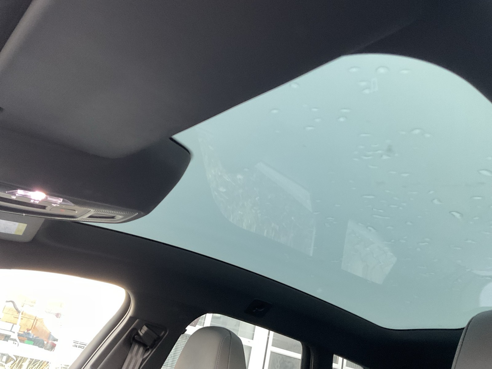 Audi A6 e-tron Avant quattro S LINE PANO AHK B&O LM21