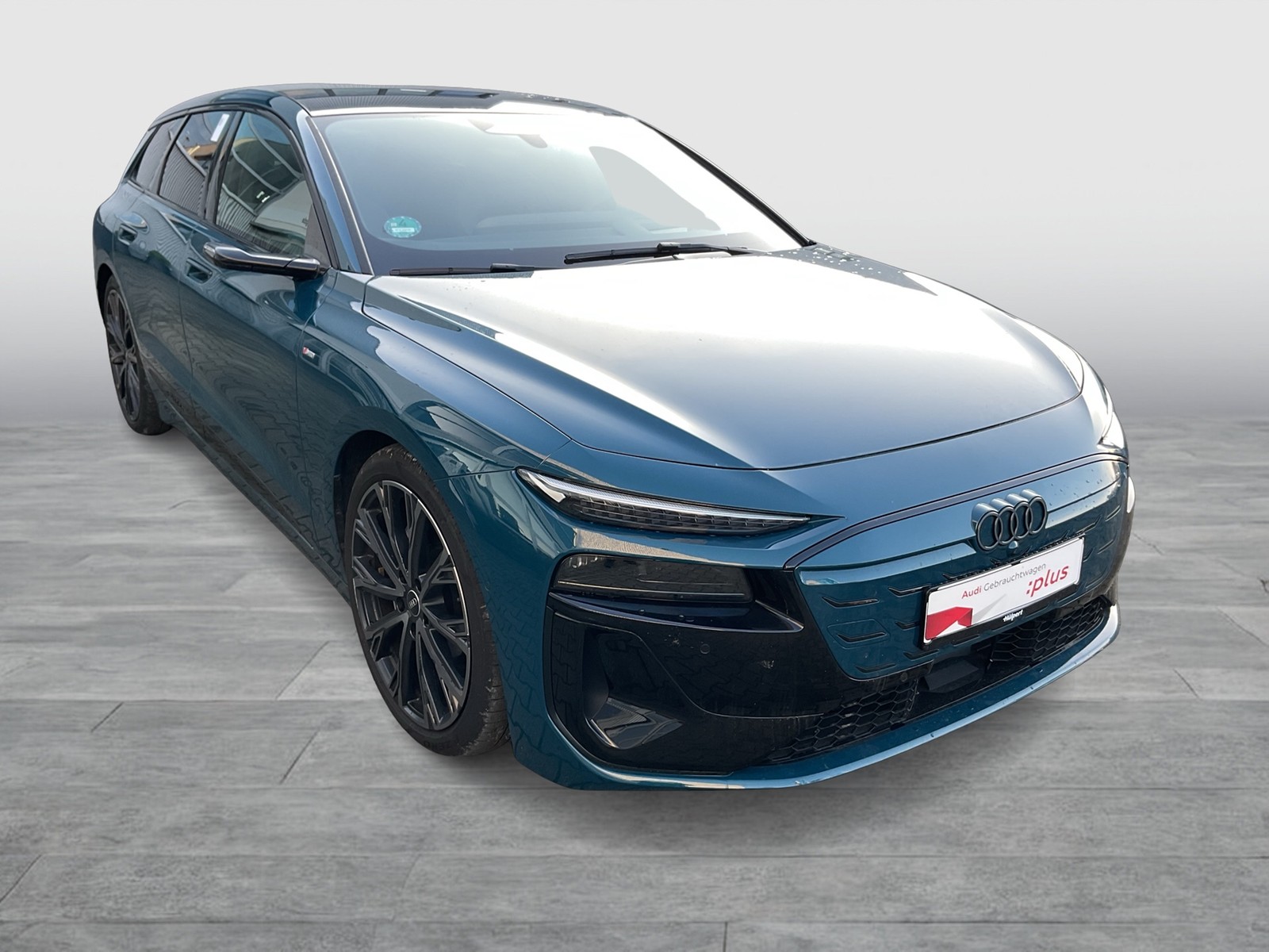 Audi A6 e-tron Avant quattro S LINE PANO AHK B&O LM21