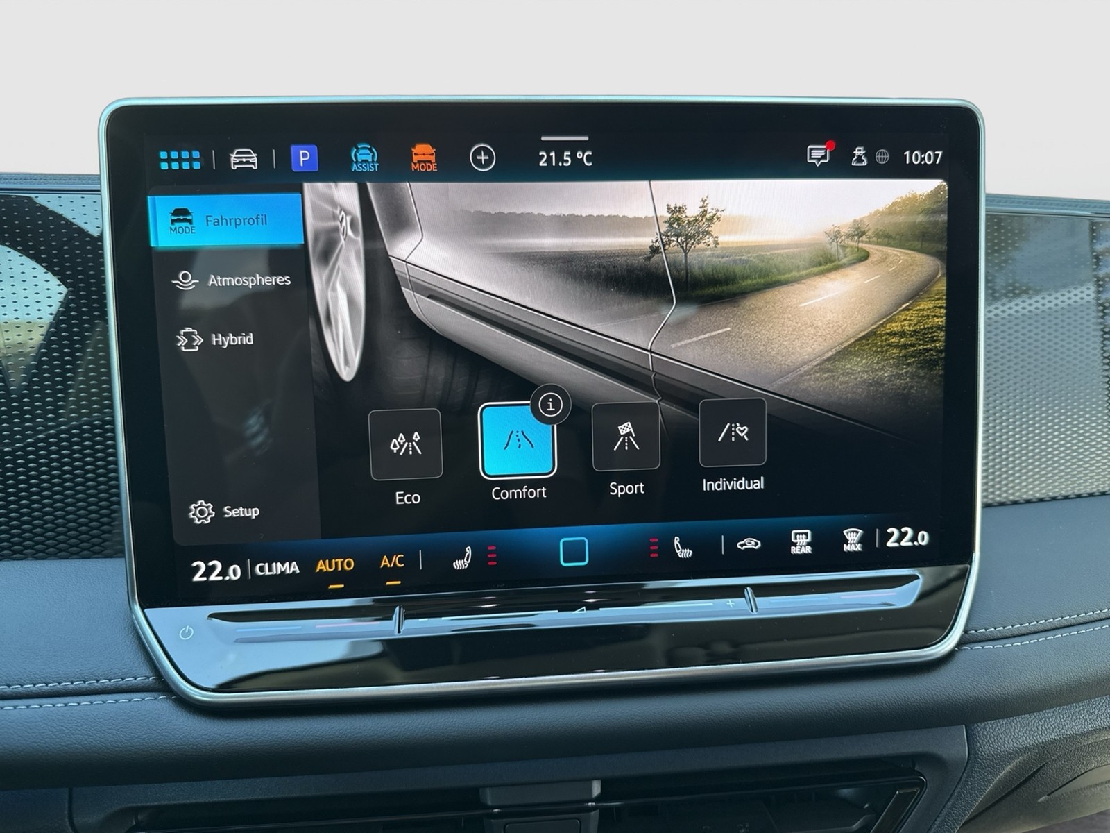 Volkswagen Tiguan 1.5 HYBRID LIFE AHK CAM ACC NAVI