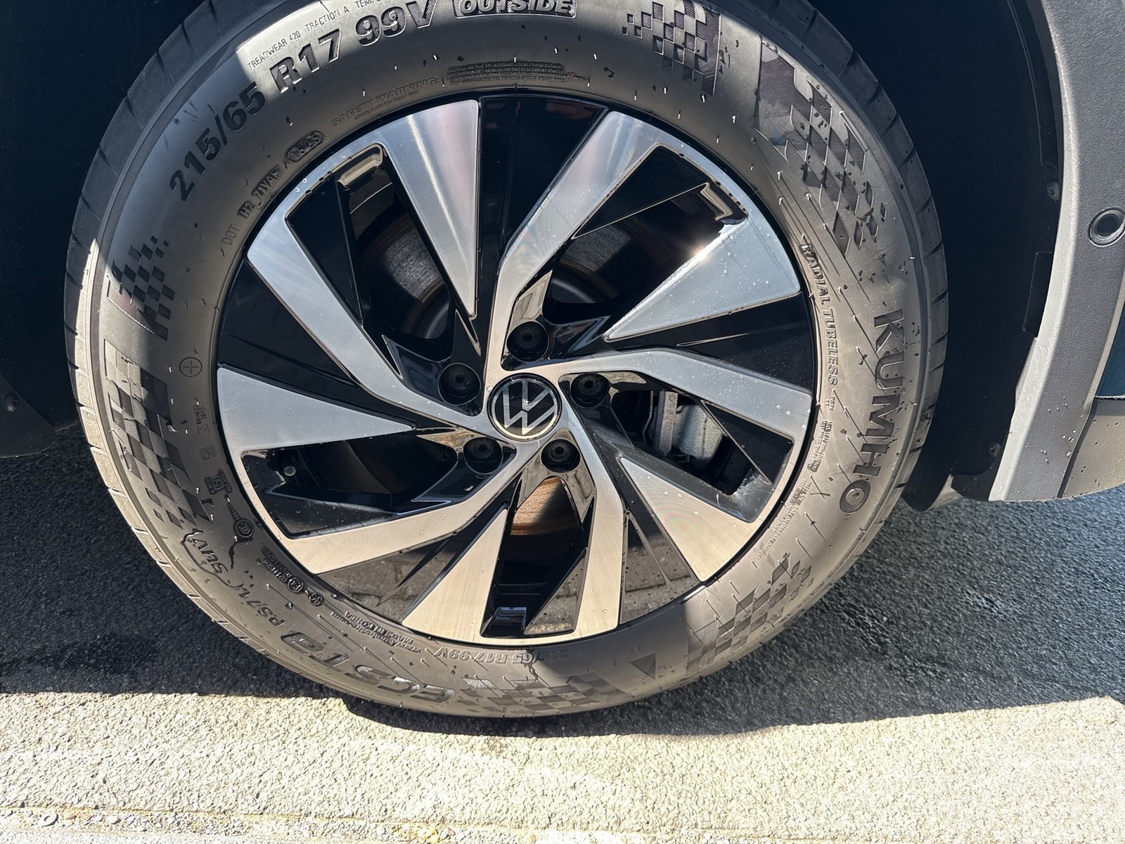 Volkswagen Tiguan 1.5 HYBRID LIFE AHK CAM ACC NAVI