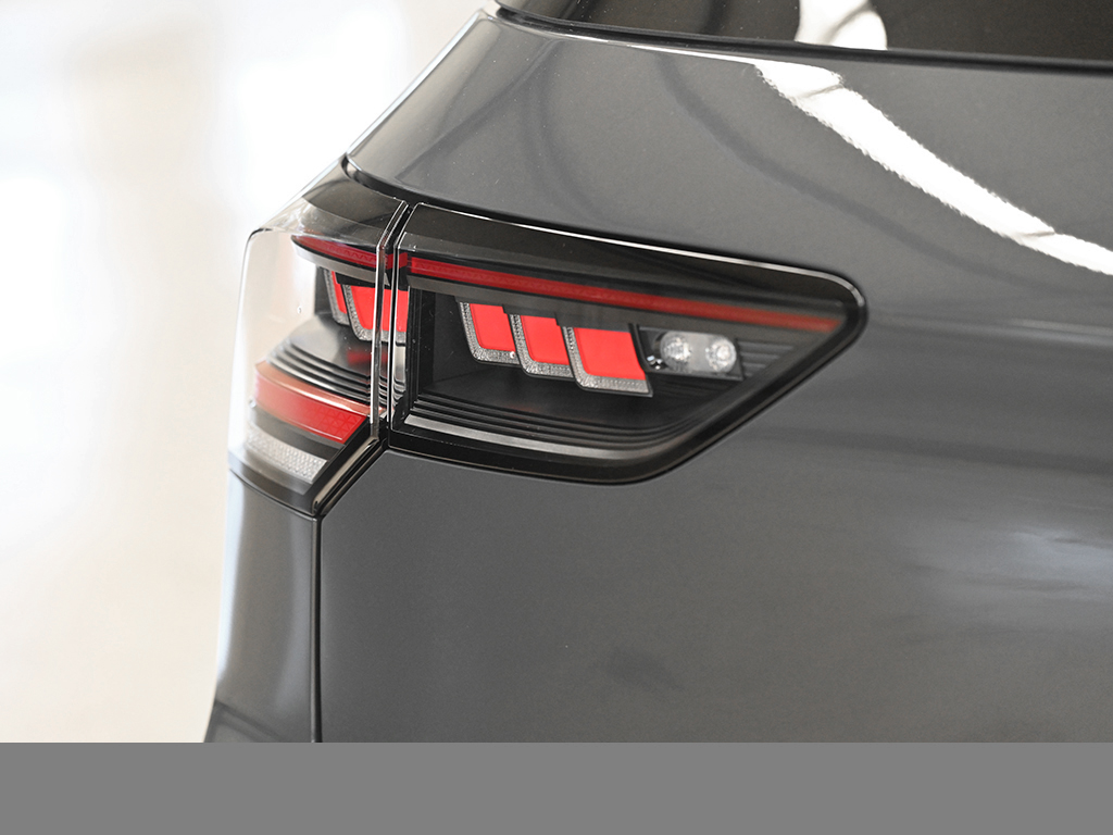 Volkswagen Golf 1.5 R-LINE DSG