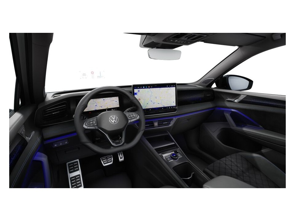 Volkswagen Tiguan 1.5 R-LINE DSG BLACKSTYLE PANO AHK