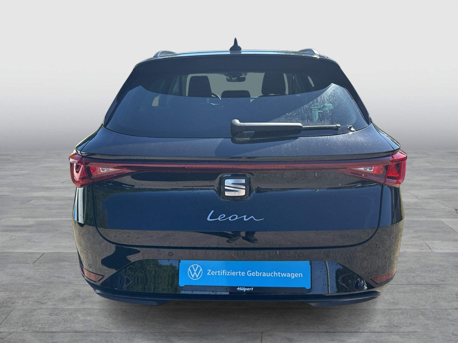 Seat Leon Sportstourer 1.5 eTSI STYLE CARPLAY SITZHZG