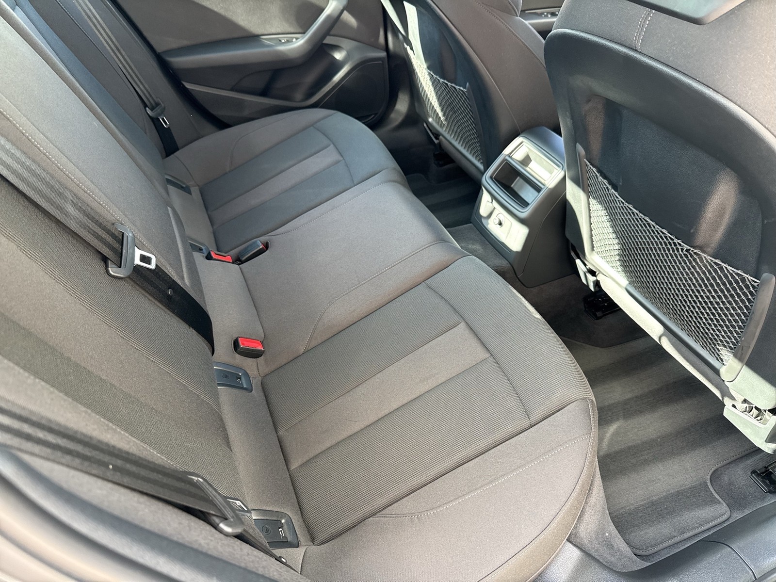 Audi A4 45 Qu. S LINE BLACKPAK AHK KAMERA ALU19 HEADUP