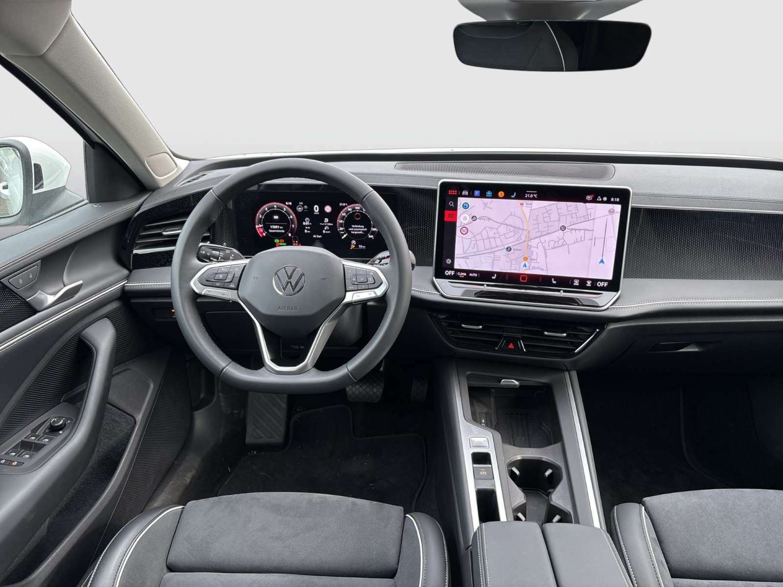 Volkswagen Passat Variant 1.5 eTSI BUSINESS AHK 360°CAM ACC