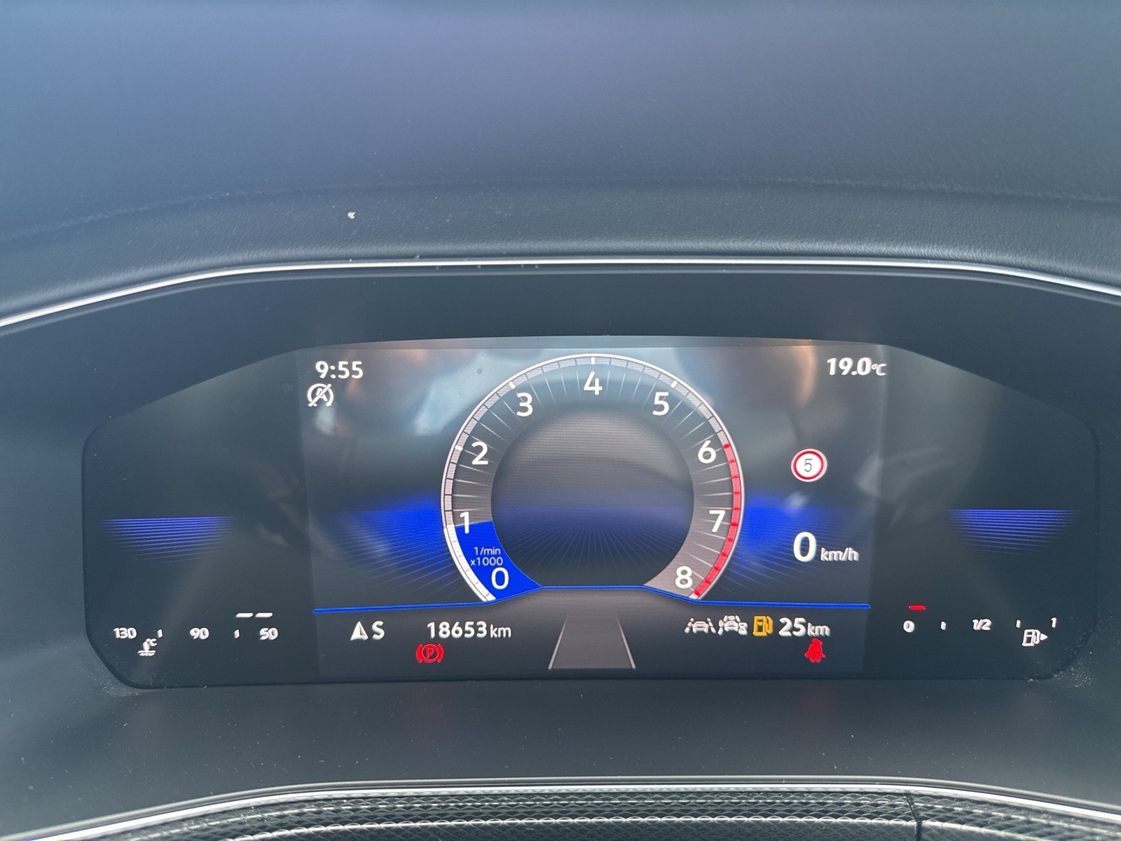 Volkswagen T-Cross 1.0 R-LINE ACC LM17 MATRIX NAVI CARPLAY
