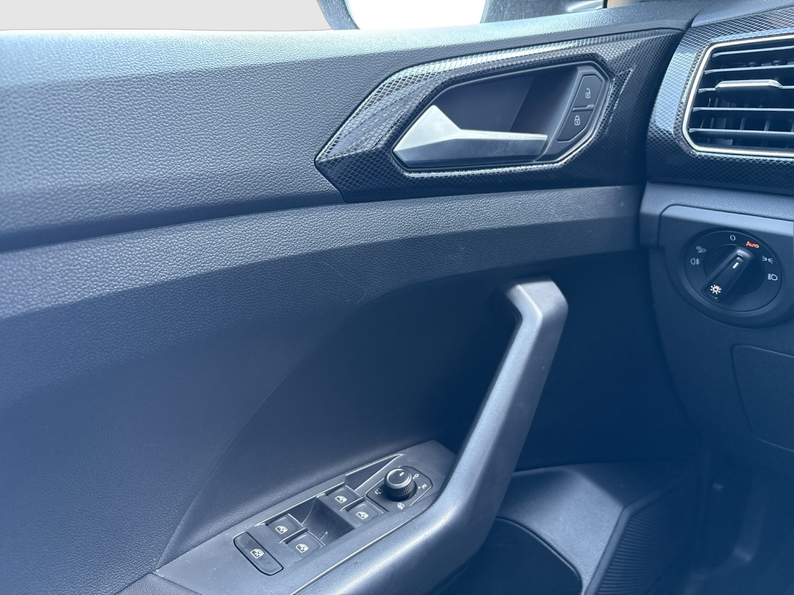 Volkswagen T-Cross 1.5 GOAL ACC CARPLAY MATRIX SITZHEIZUNG