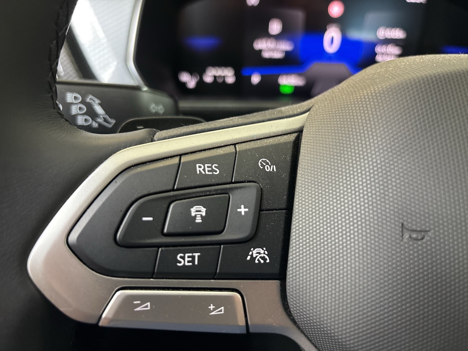 Volkswagen T-Cross 1.0 GOAL ACC LM17 CARPLAY SITZHEIZUNG