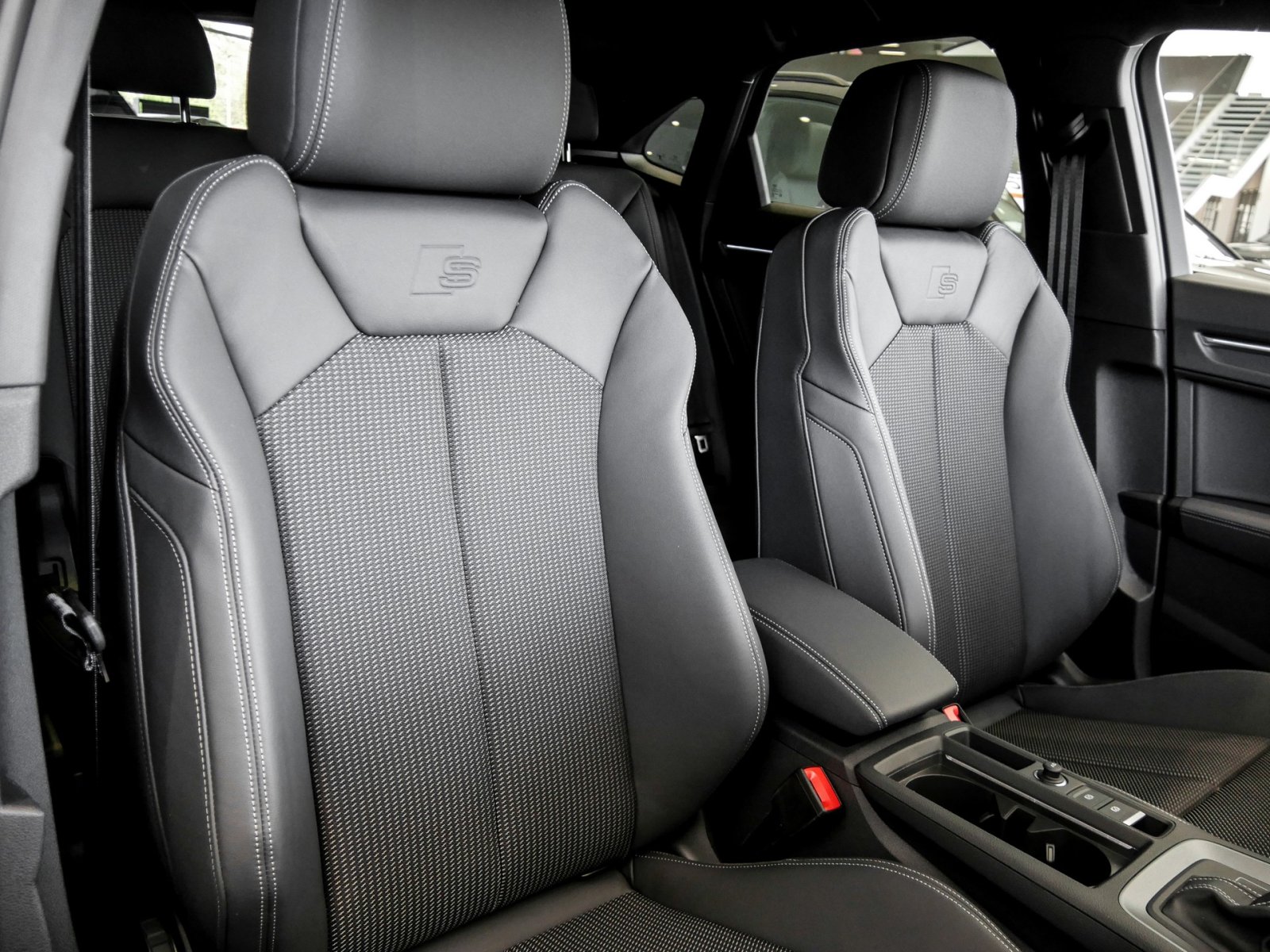Audi Q3 Sportback 35 TFSI S tronic S Line Kamera+AHK+SONOS+LED+Optikpaket+