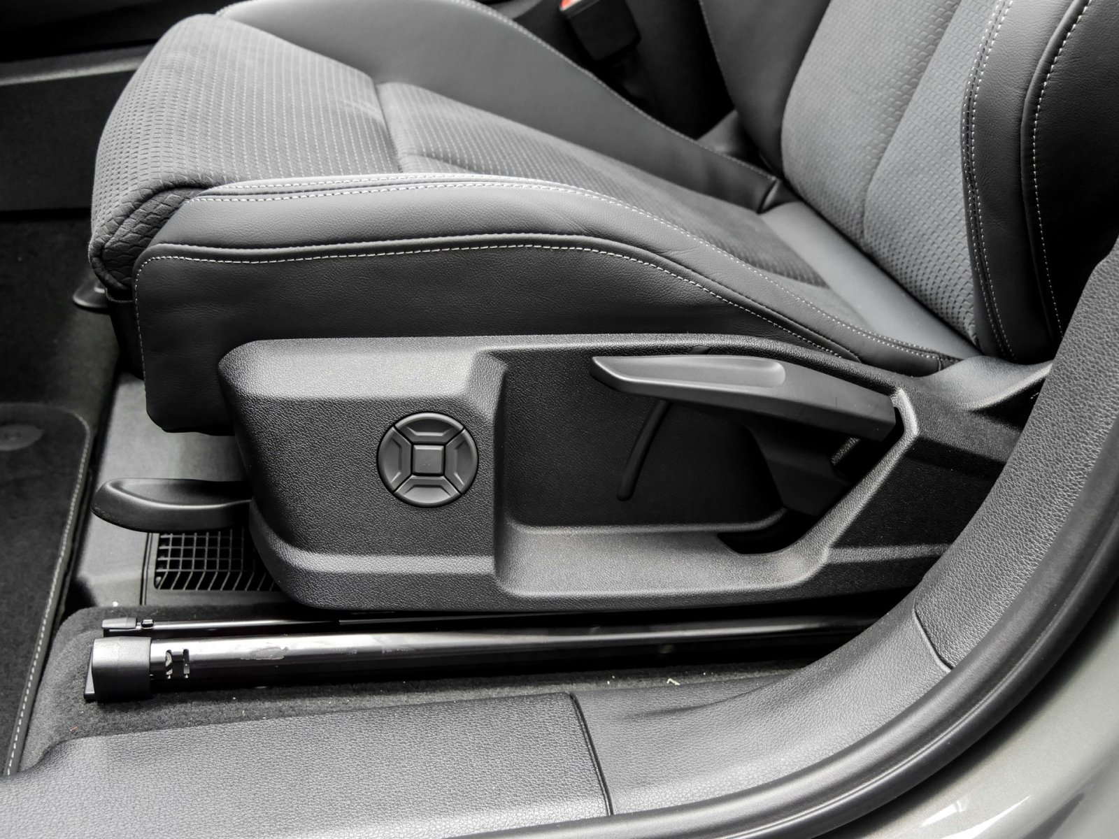 Audi Q3 Sportback 35 TFSI S tronic S line Kamera+LED+AHK+Pano+SONOS+