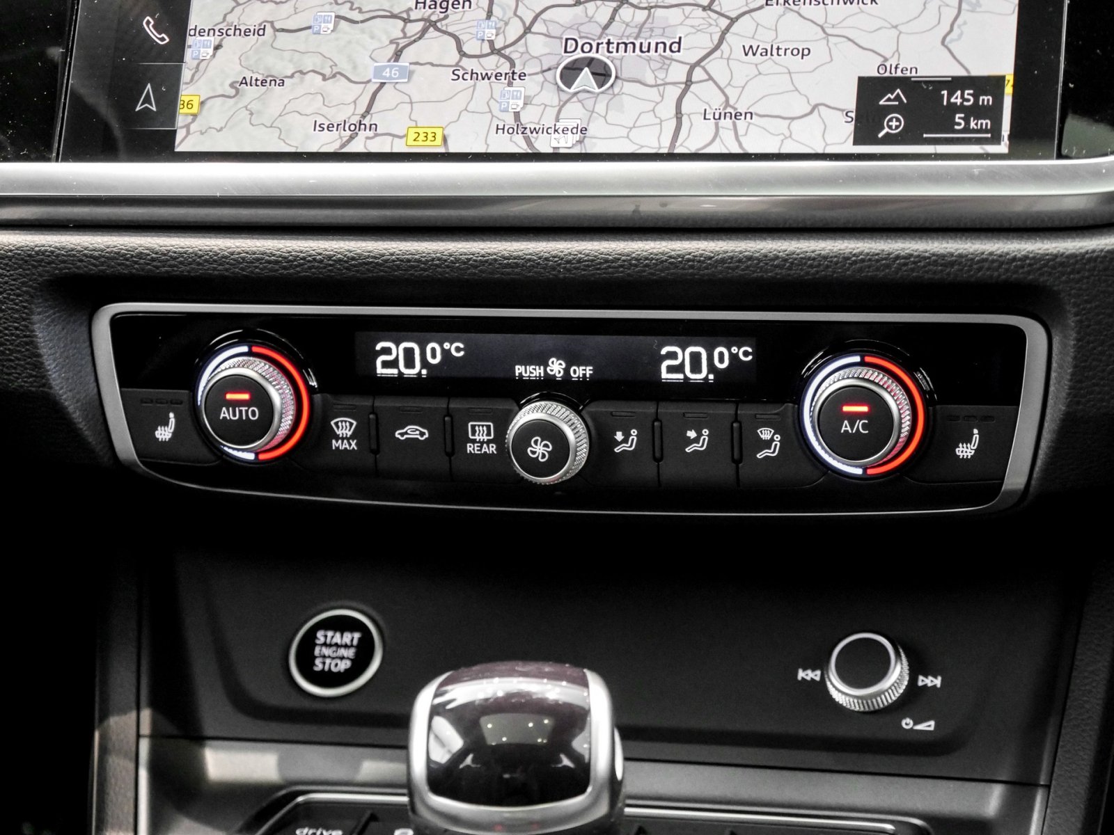 Audi Q3 Sportback 45 TFSI quattro S tronic S Line Kamera+AHK+Pano+Memory+Carbon+APS