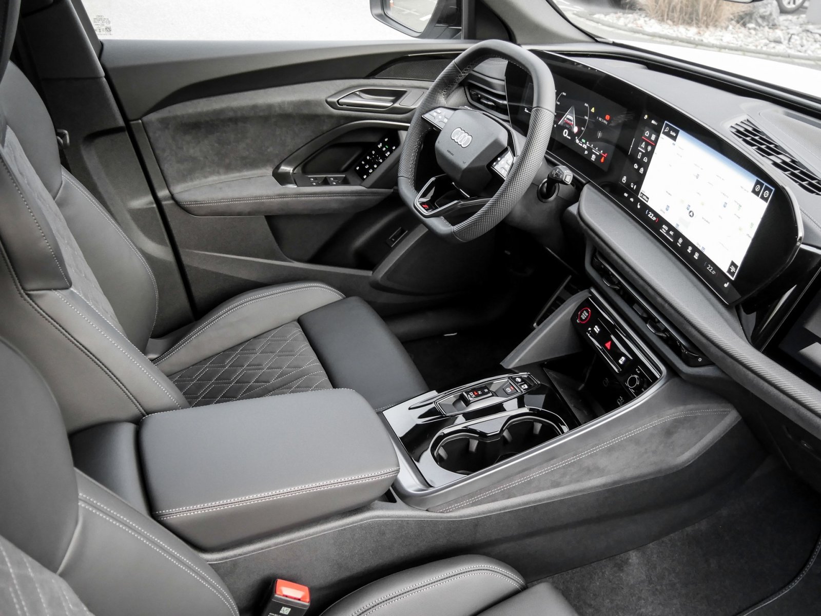 Audi Q5 Sportback TFSI quattro Tech plus+Sonnenschutzverglasung+Lichtpaket pro+S-Sportfahrwerk+AHK