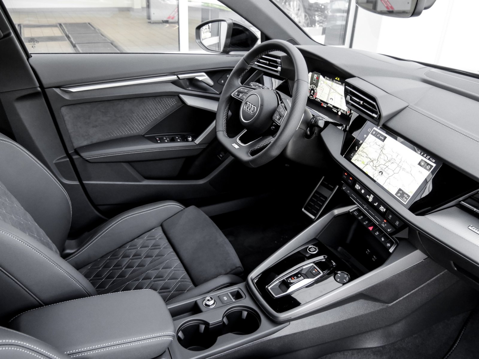 Audi A3 Limousine 35 TFSI S tronic S Line Pano+MatrixLED+Assistenzpaket+AHK+
