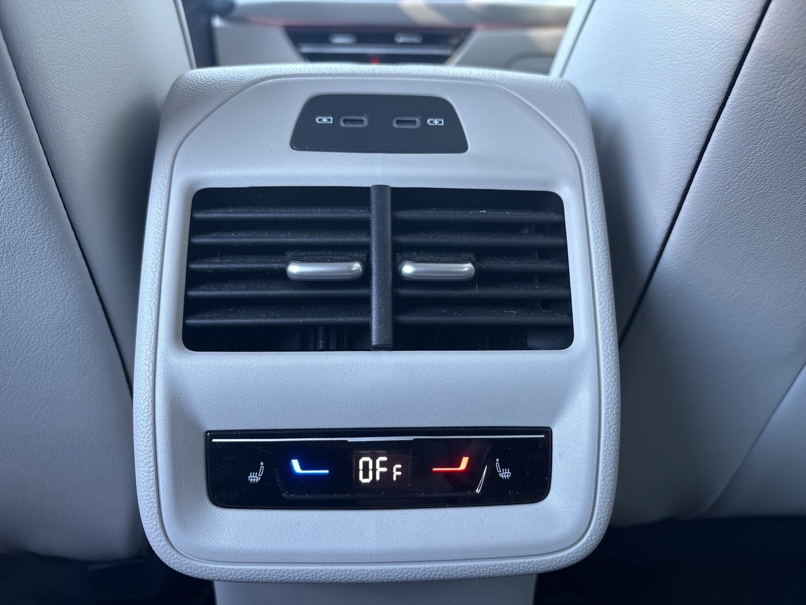 Volkswagen Passat Variant 2.0 ELEGANCE 4X4 STANDHZ. 360°CAM