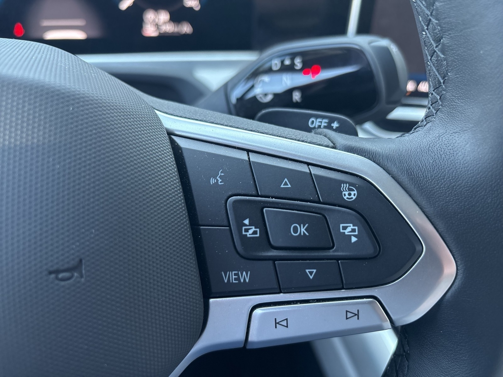 Volkswagen Passat Variant 2.0 ELEGANCE 4X4 STANDHZ. 360°CAM