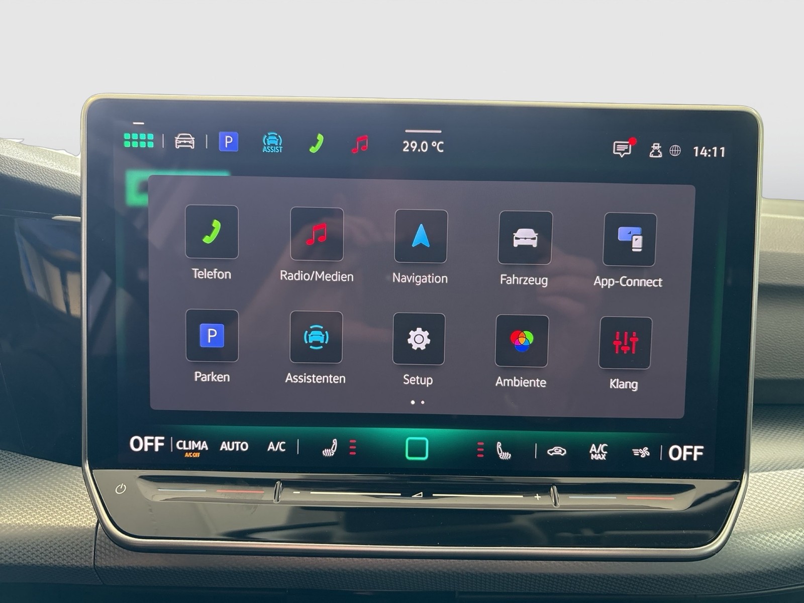 Volkswagen Golf Variant VIII 1.5 eTSI GOAL ACC CARPLAY ALU