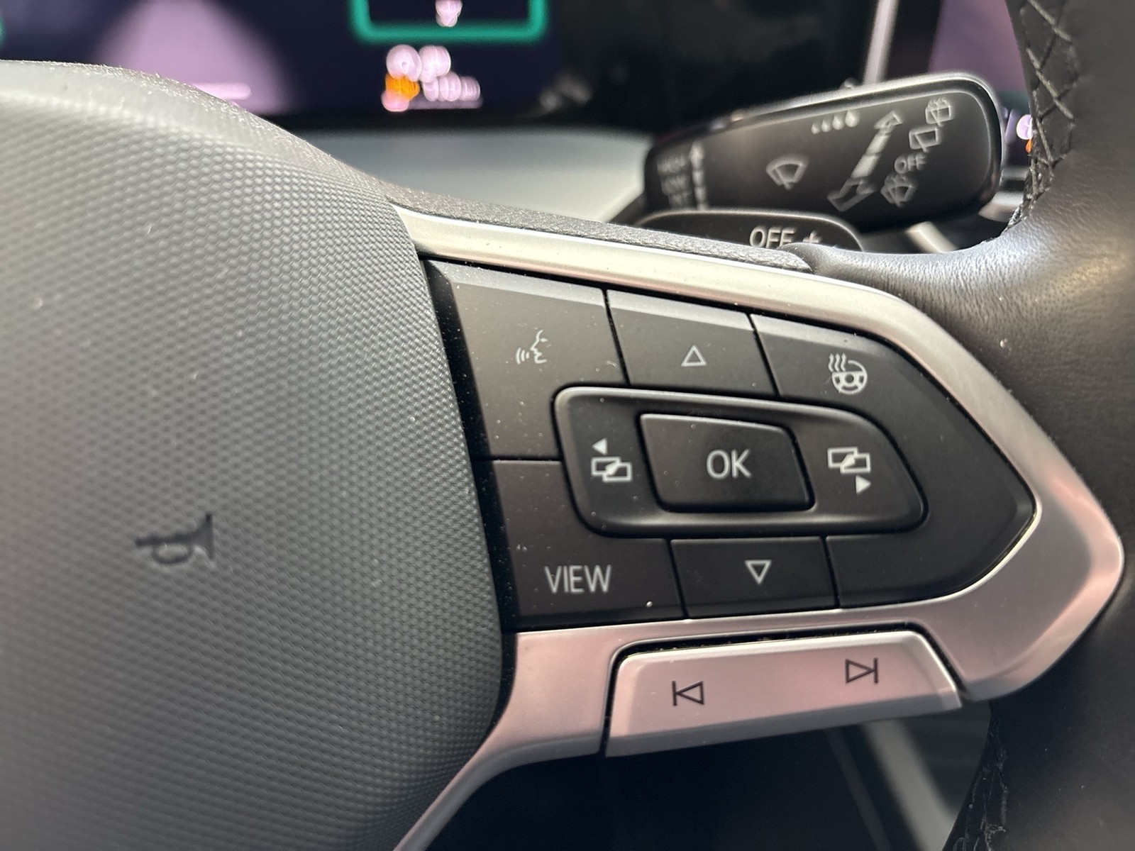 Volkswagen Golf Variant VIII 1.5 eTSI GOAL ACC CARPLAY ALU