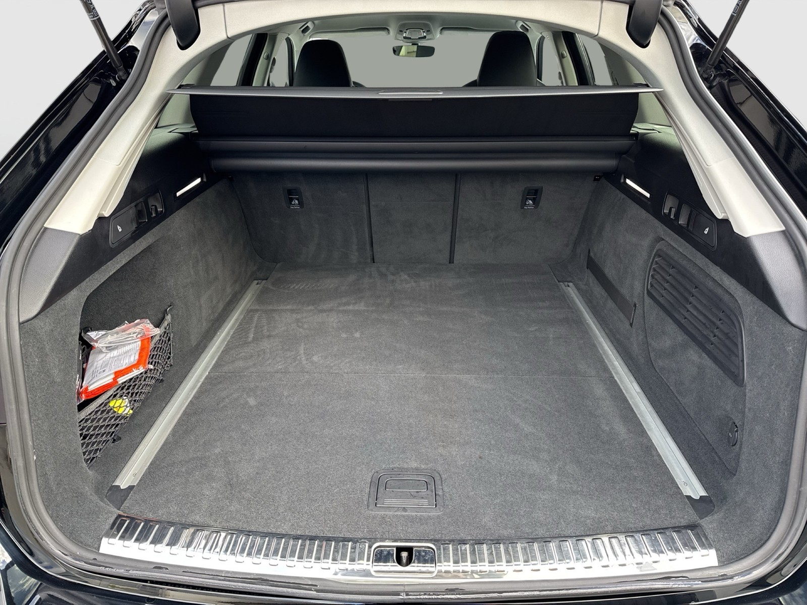 Audi S6 Avant Q. BLACKPAK B&O KAMERA ALU21" NAVI