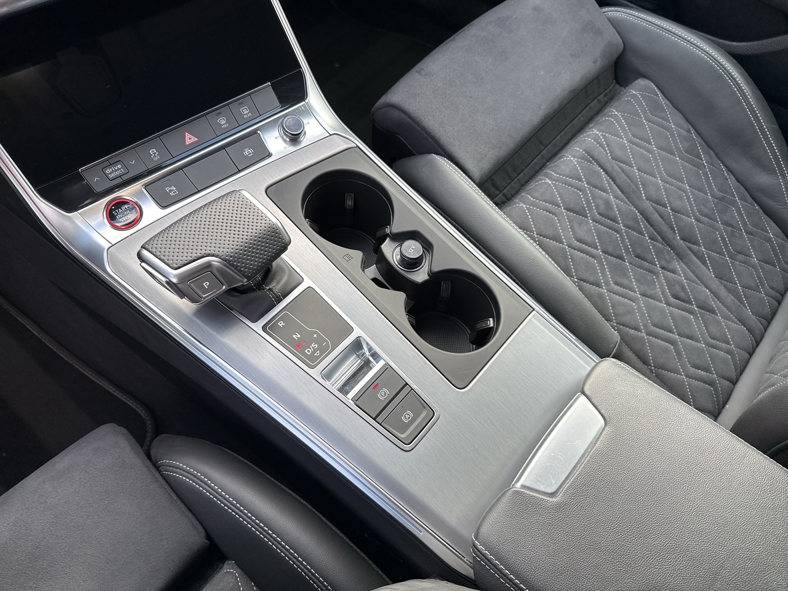 Audi S6 Avant Q. BLACKPAK B&O KAMERA ALU21" NAVI