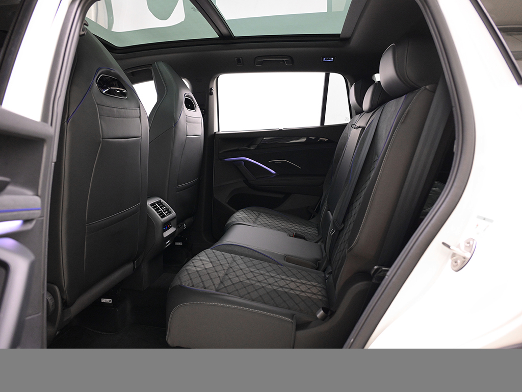Volkswagen Tayron 2.0 R-LINE DSG