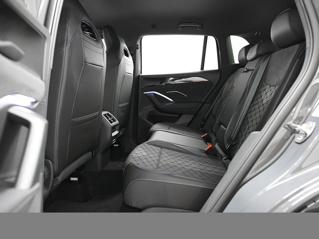Volkswagen Tiguan 2.0 R-LINE DSG MATRIXLED AHK HARMANKARDON