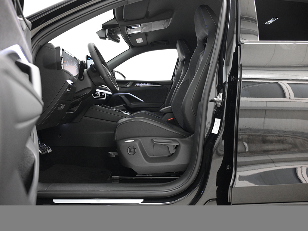 Volkswagen Tiguan 2.0 R-LINE DSG AHK MATRIXLED 360CAM LM20