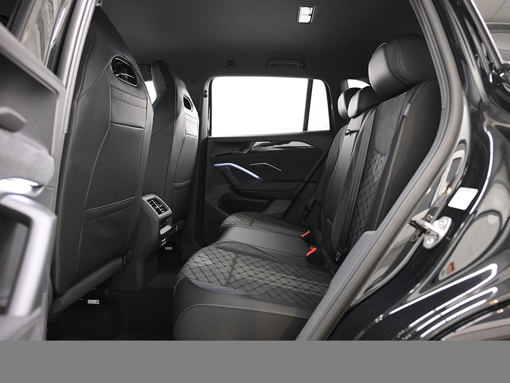 Volkswagen Tiguan 2.0 R-LINE DSG AHK MATRIXLED 360CAM LM20
