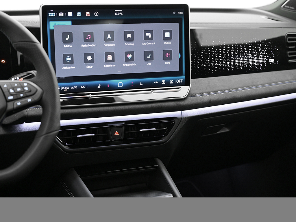 Volkswagen Tiguan 2.0 R-LINE DSG AHK MATRIXLED 360CAM LM20