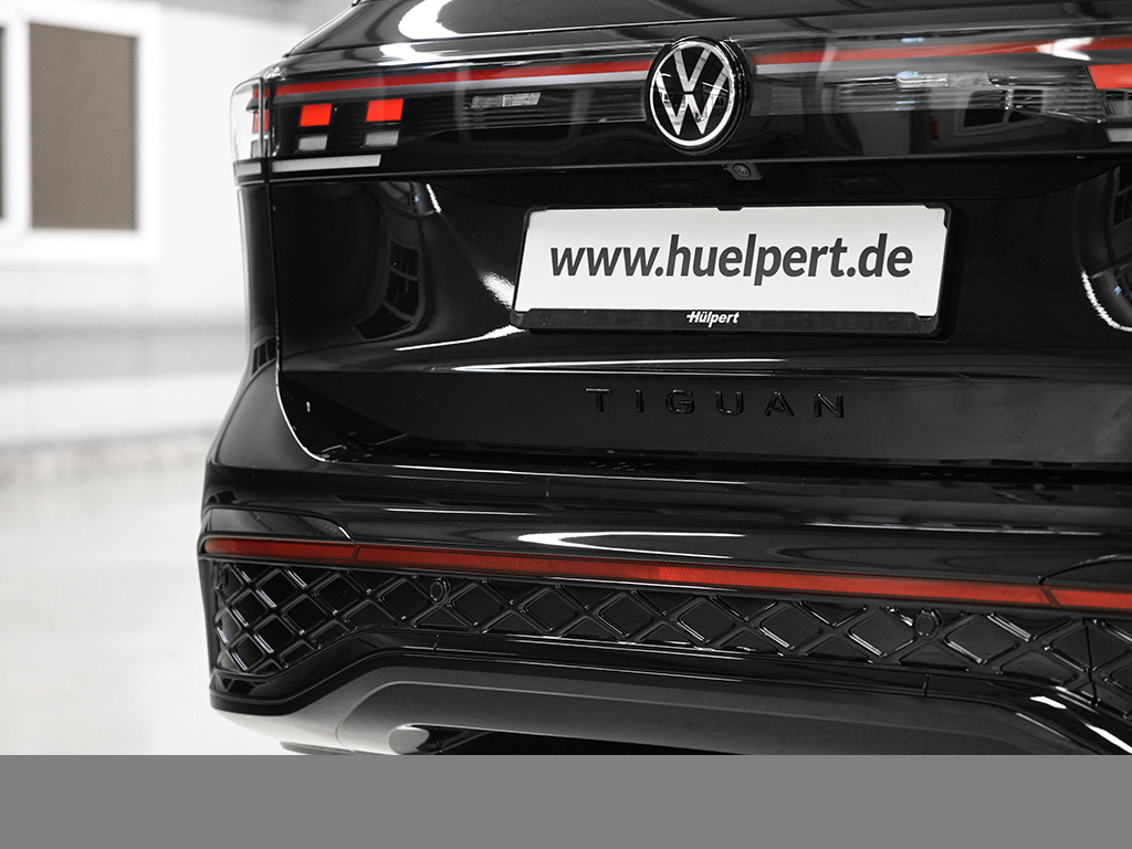 Volkswagen Tiguan 2.0 R-LINE DSG AHK MATRIXLED 360CAM LM20