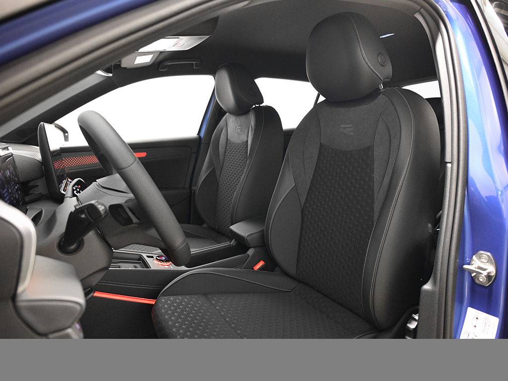 Volkswagen T-Roc R-LINE AHK eKLAPPE BLACKSTYLE KEYLESS