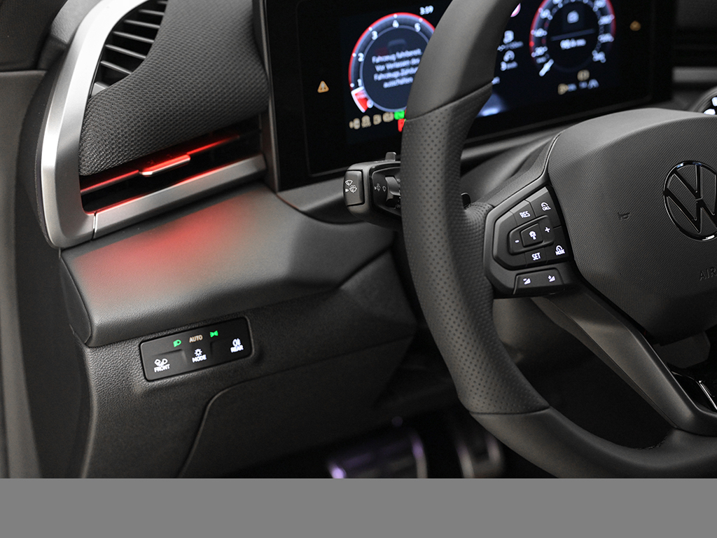 Volkswagen T-Roc R-LINE AHK eKLAPPE BLACKSTYLE KEYLESS