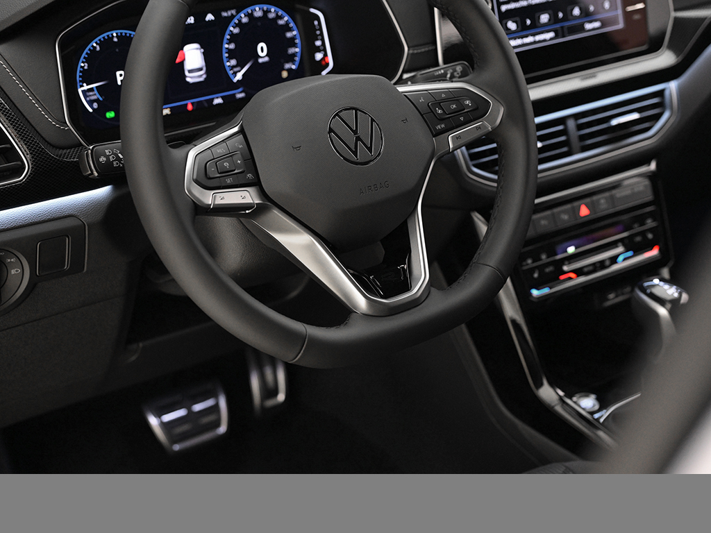 Volkswagen T-Cross R-LINE AHK BLACKSTYLE NAVI MATRIXLED CAM