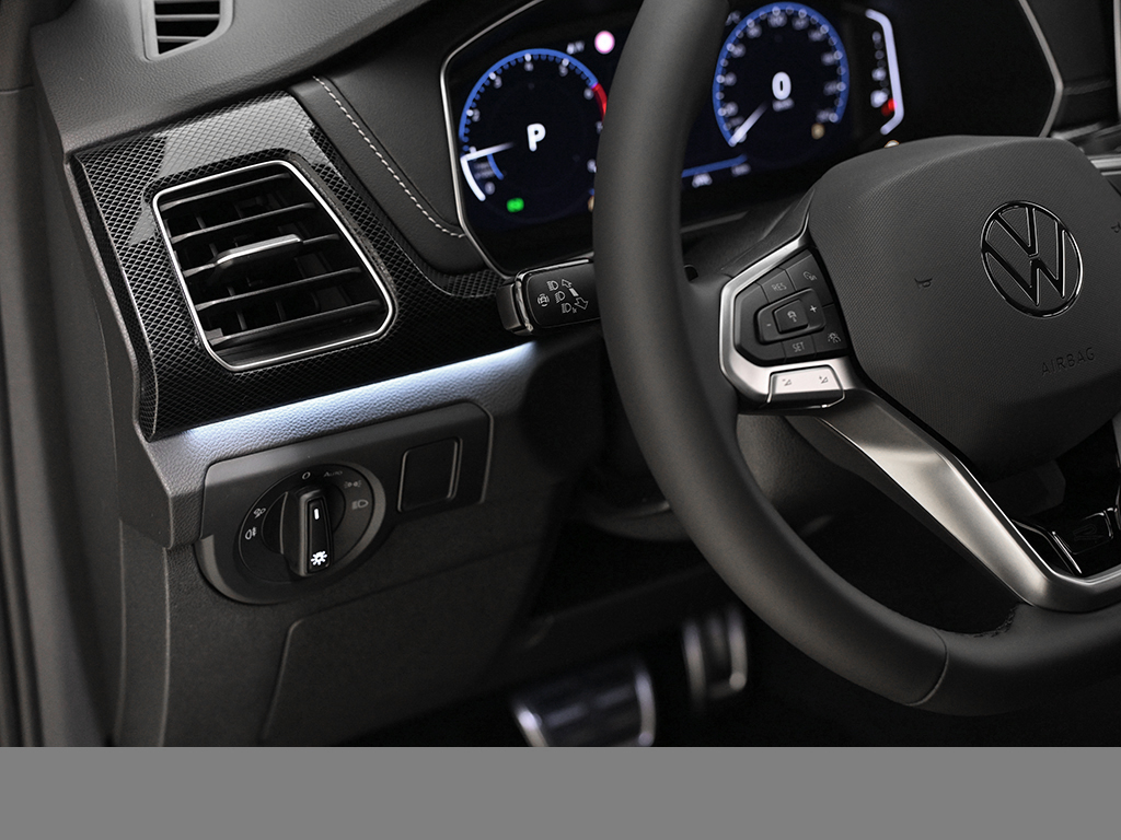 Volkswagen T-Cross R-LINE AHK BLACKSTYLE NAVI MATRIXLED CAM