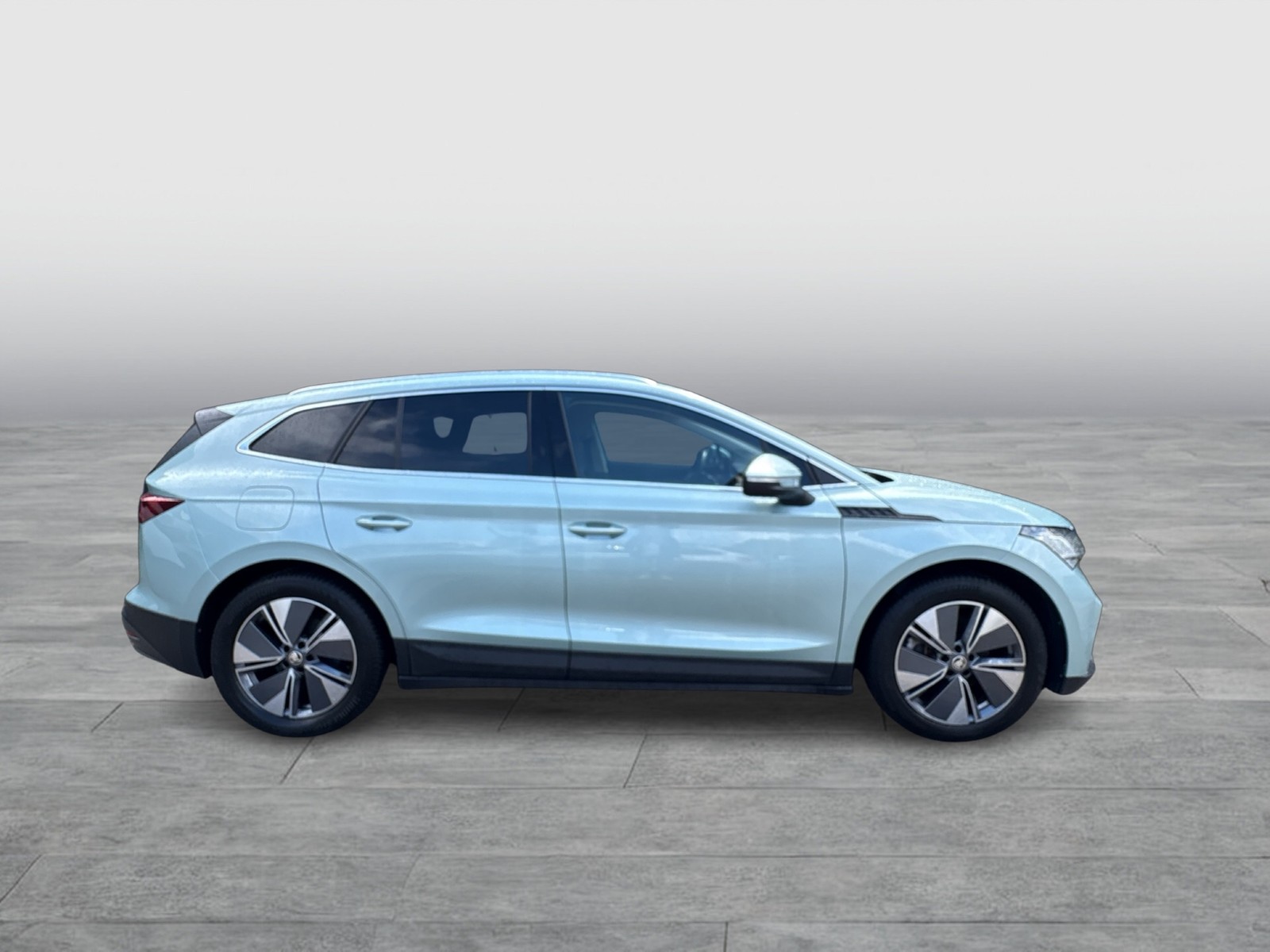 Skoda Enyaq 80x ecoSuite 4X4 WÄRMEPUMPE LEDER AHK LM19