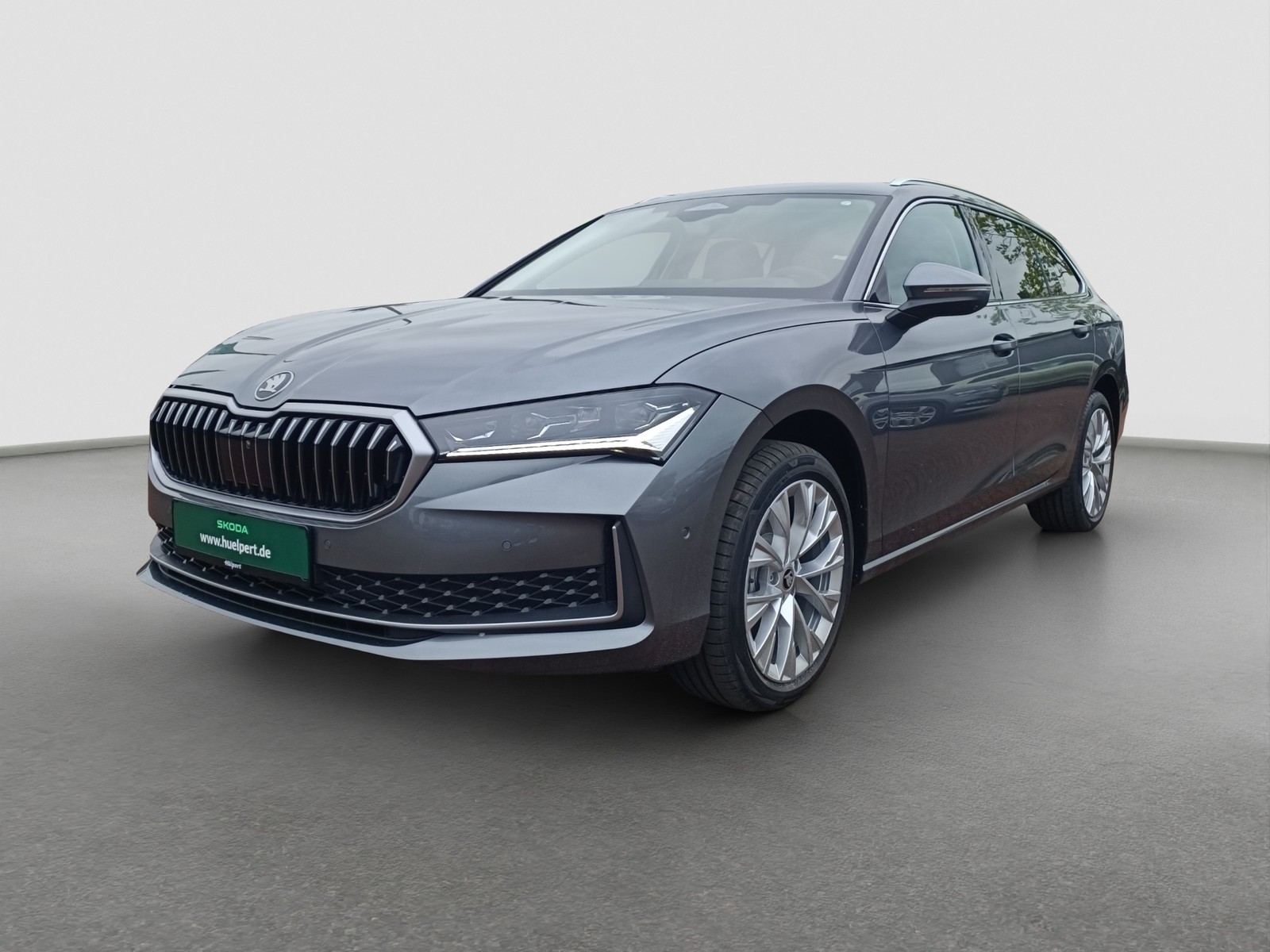 Skoda Superb Combi 2.0TDI DSG 4x4 Selection AHK HuD ACC NAV DCC 360Grad