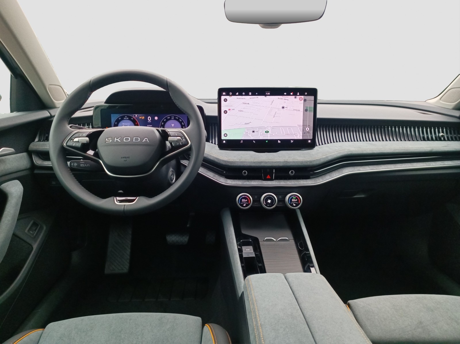 Skoda Superb Combi 2.0TDI DSG 4x4 Selection AHK HuD ACC NAV DCC 360Grad