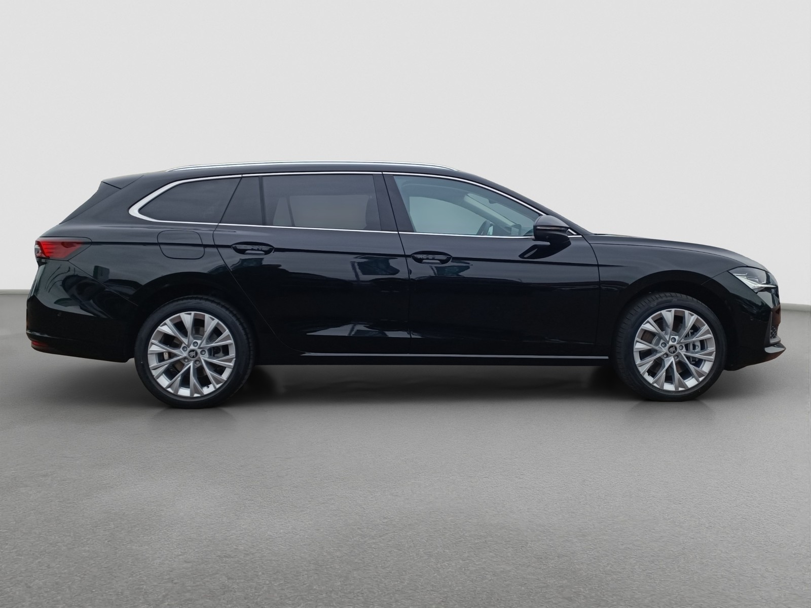 Skoda Superb Combi 2.0TDI DSG 4x4 Selection AHK HuD ACC NAV DCC 360Grad
