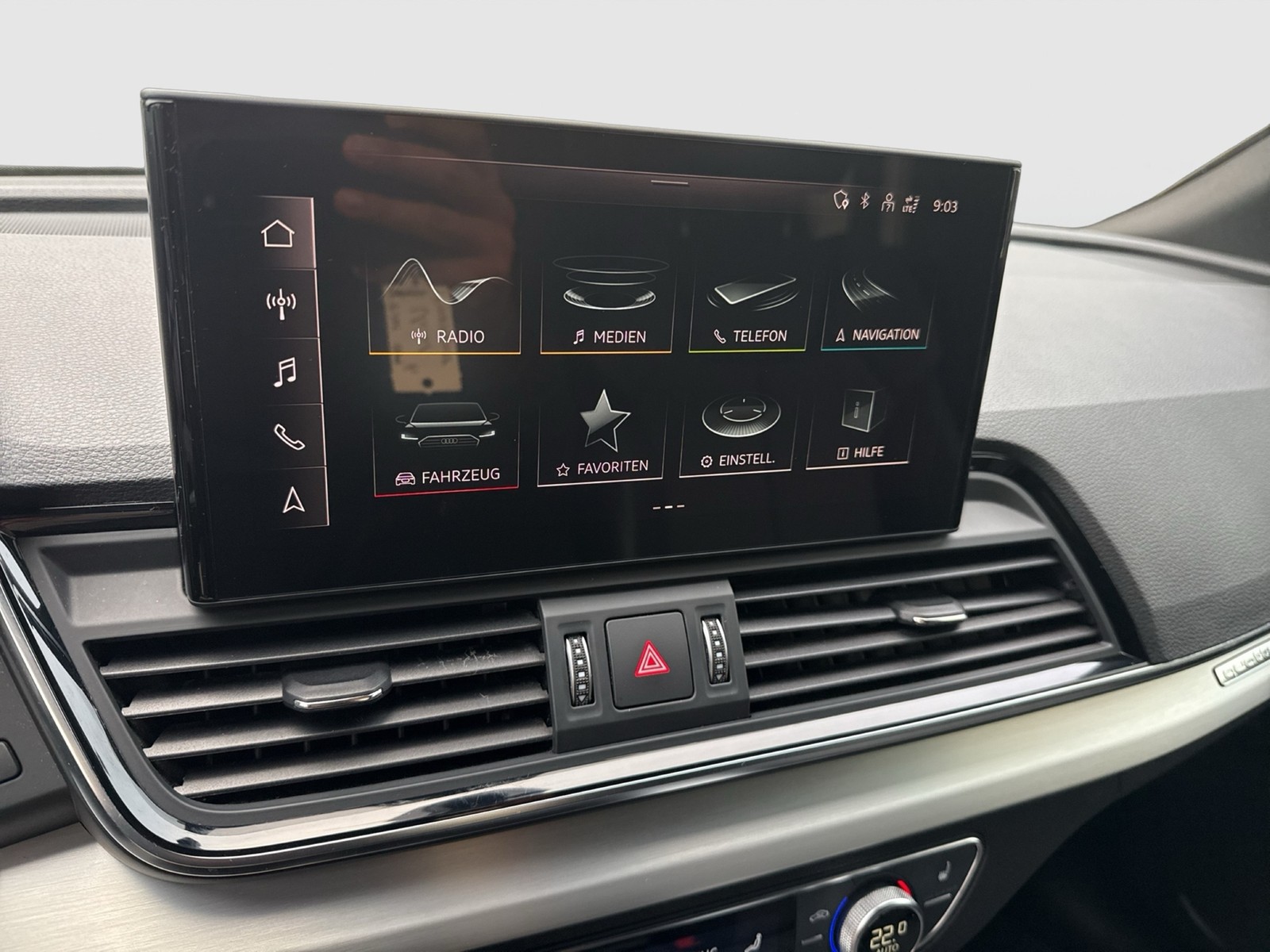 Audi Q5 40 Qu. S LINE BLACKPAK AHK ALU19 MATRIX