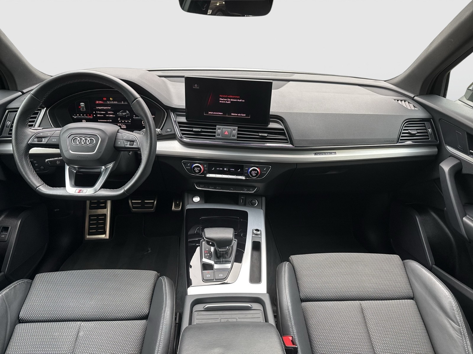 Audi Q5 40 Qu. S LINE BLACKPAK AHK ALU19 MATRIX