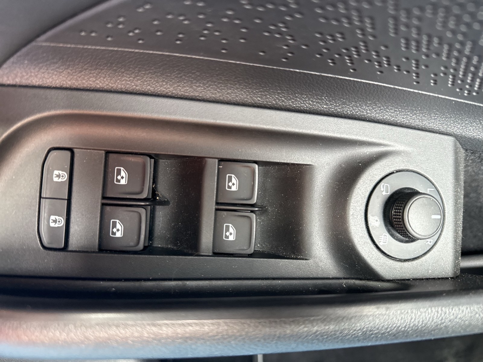 Skoda Enyaq Coupé 85 SPORTLINE WÄRMEPUMPE PANO AHK CAM