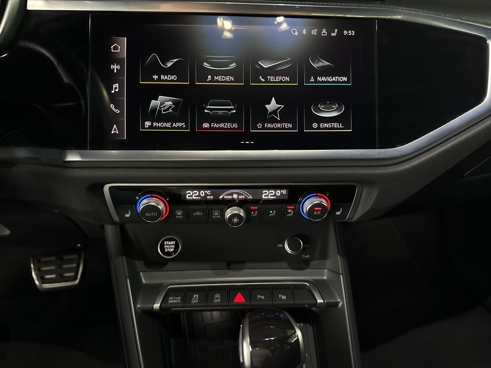 Audi Q3 Sportback 35 S LINE BLACKPAK ALU20 KAMERA