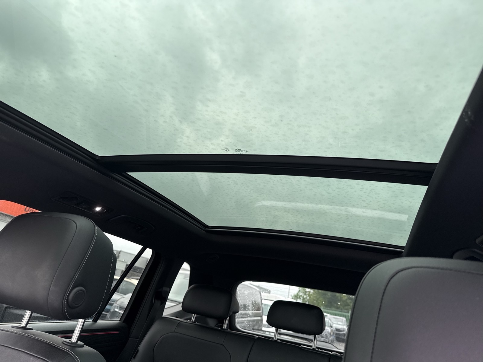 Volkswagen Tiguan Allspace 2.0 R-LINE 4X4 LEDER PANO 360CAM