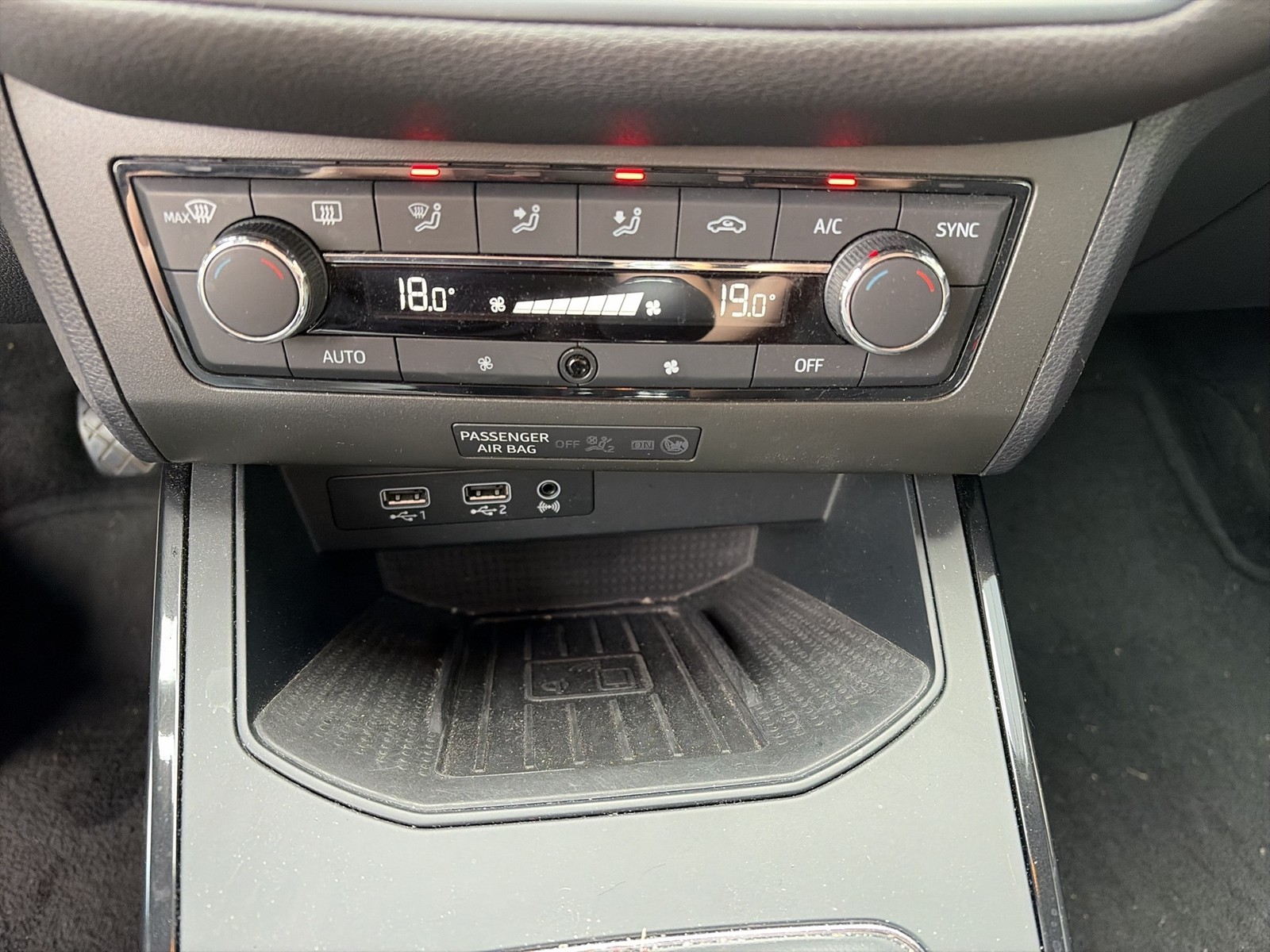 Seat Arona 1.6 FR BEATS CAM NAVI LM17 CARPLAY LED