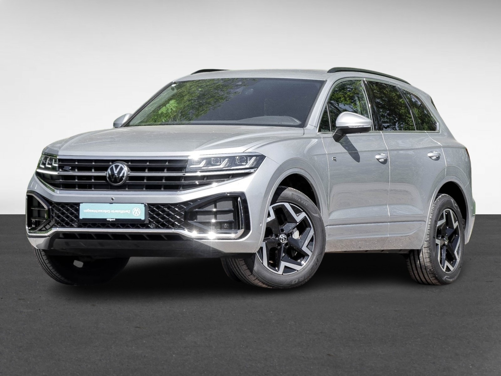 Volkswagen Touareg V6 R-LINE NEUES MODELL AHK 360°CAM LM19