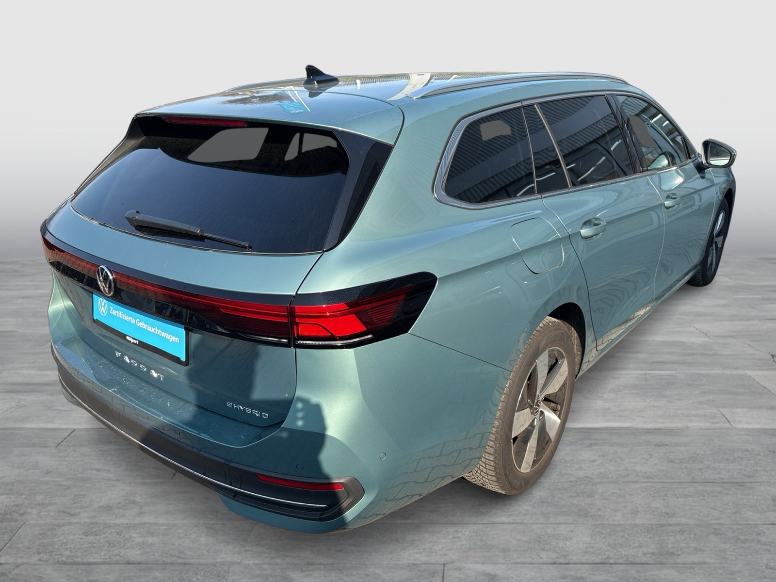 Volkswagen Passat Variant 1.5 HYBRID BUSINESS AHK CAM ACC