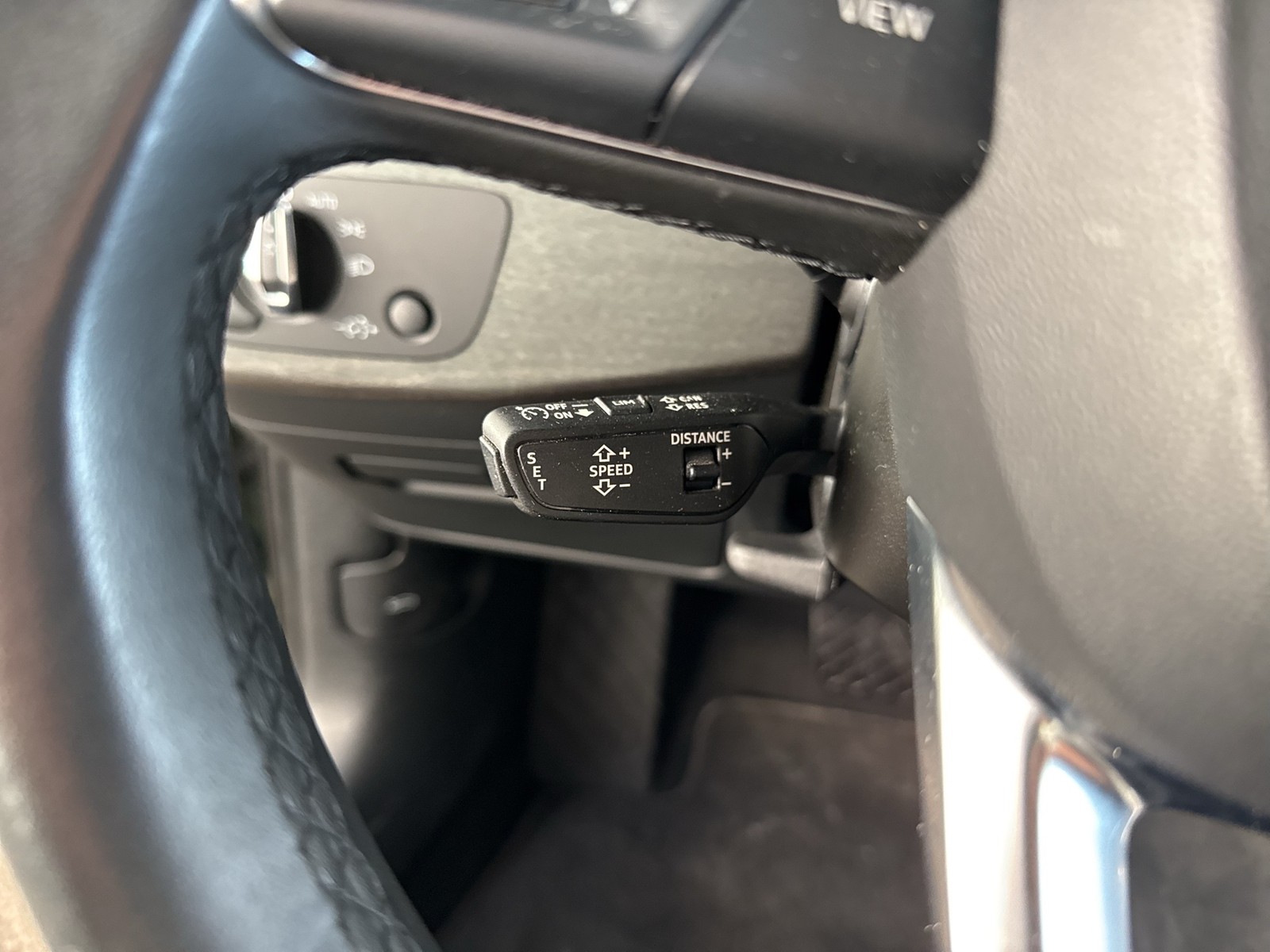 Audi A4 Allroad 40 Qu. PANO STANDHZ. B&O AHK CAM