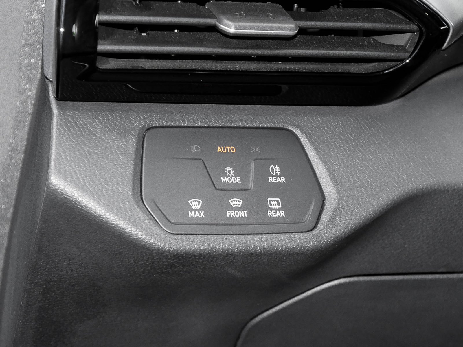 Volkswagen ID.4 PURE PERFORMANCE NAVI CAM KLIMAAUTO. ALU