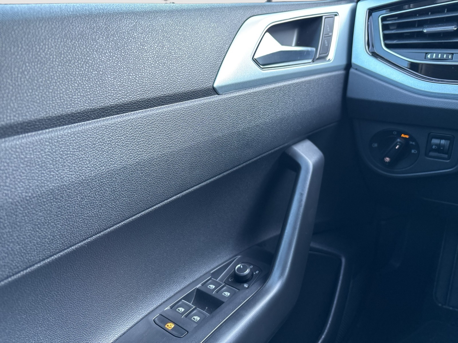 Volkswagen Taigo 1.0 GOAL ACC CARPLAY ALU SITZHEIZUNG LED