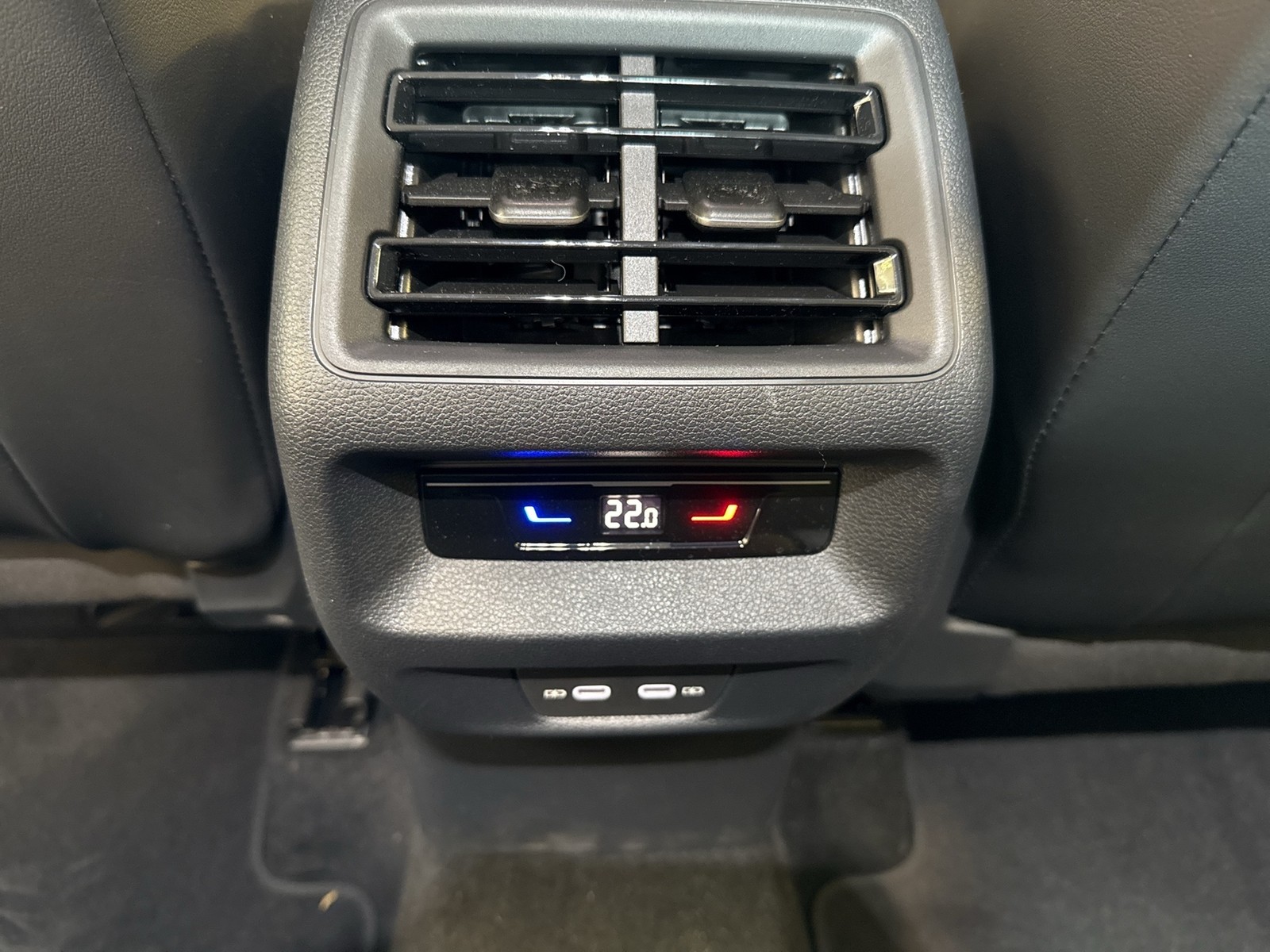 Volkswagen Tiguan 1.5 HYBRID LIFE AHK 360°CAM ACC LM18 NAVI